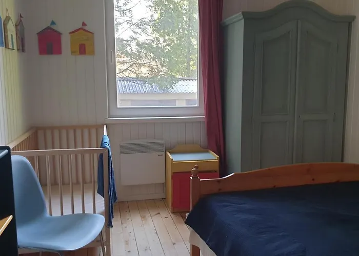 Mila Balaton *